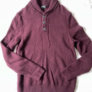 Express sweater for men in maroon
